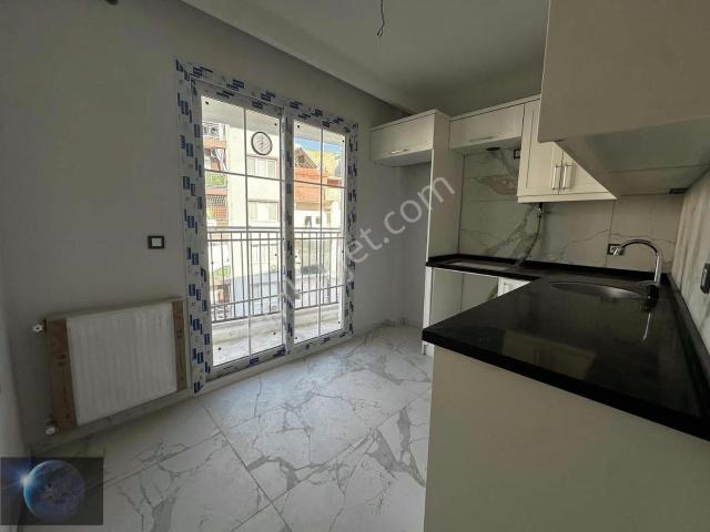 Buca, İzmir içerisinde satılık mülk