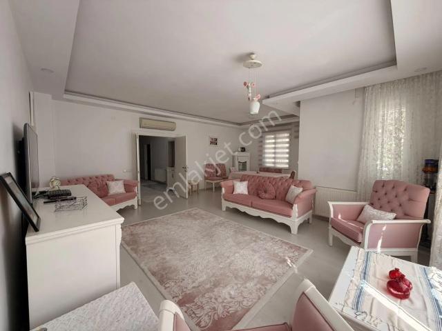 Antalya, Muratpaşa içerisinde kiralık mülk