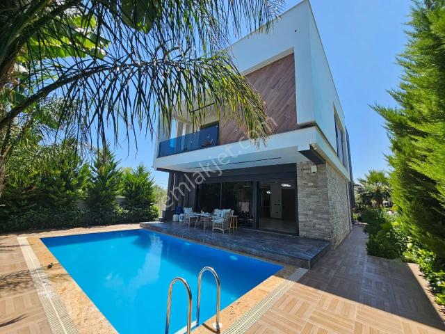 Tomalar, Döşemealtı içerisinde satılık Villa