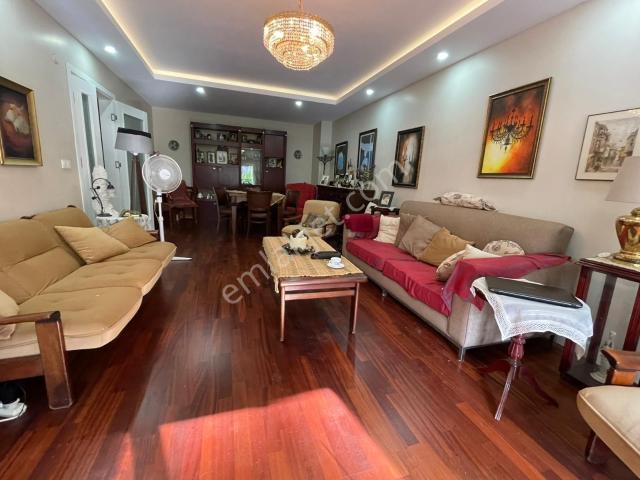 Bakirköy, İstanbul içerisinde satılık mülk