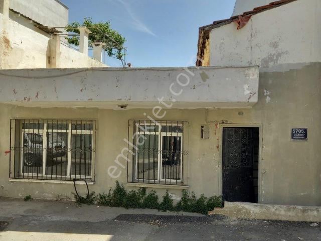 Karabağlar, İzmir içerisinde satılık Villa