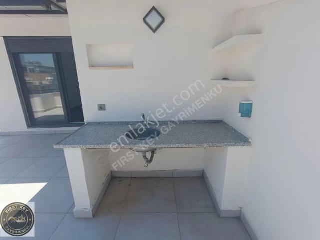 Bornova, İzmir içerisinde satılık mülk