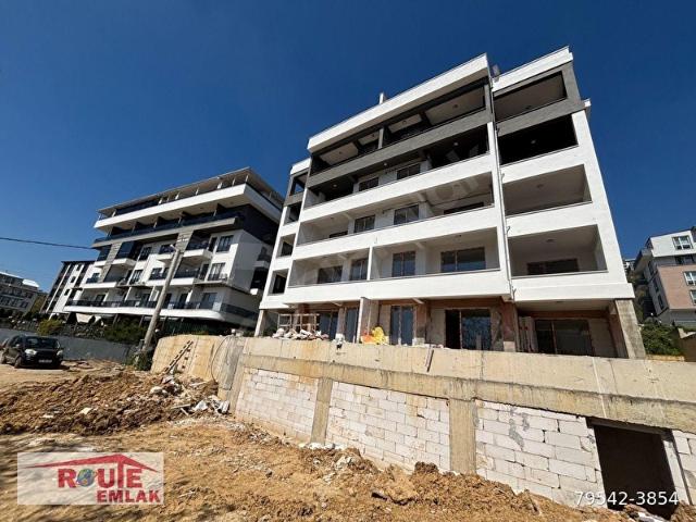 İzmit, Kocaeli içerisinde satılık mülk