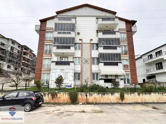 İzmit, Kocaeli içerisinde satılık mülk