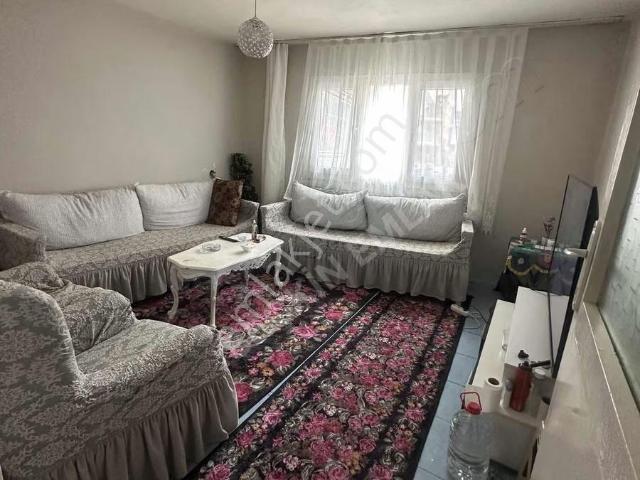 Bornova, İzmir içerisinde satılık mülk