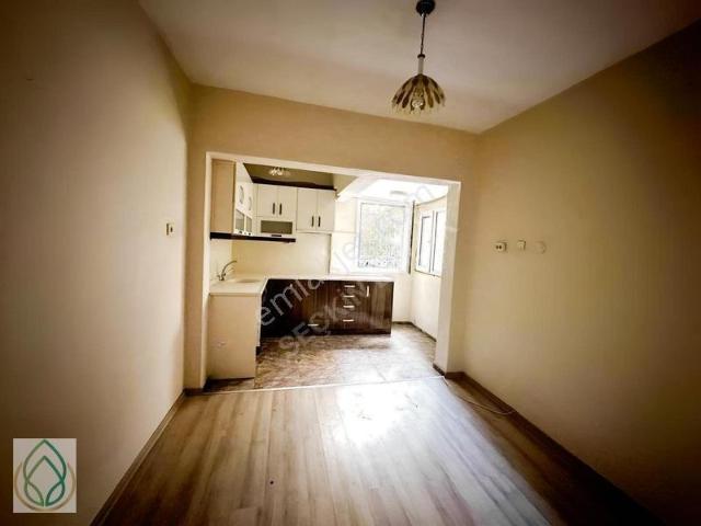 Yeşilova Mahallesi, Bornova içerisinde kiralık mülk