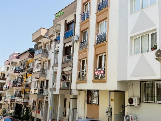 Vatan Mahallesi, Karabağlar içerisinde kiralık mülk