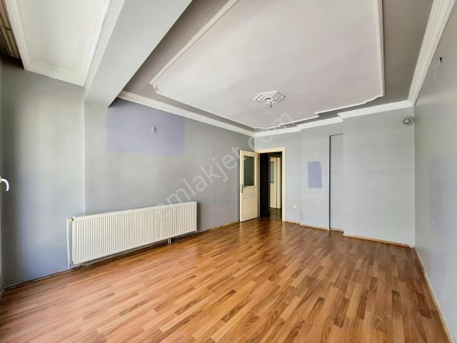 Yeşilyurt, Karabağlar içerisinde kiralık mülk