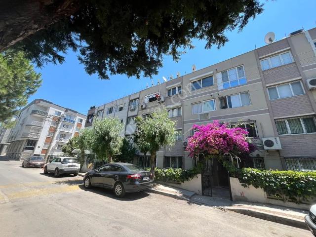 Karabağlar, İzmir içerisinde kiralık mülk