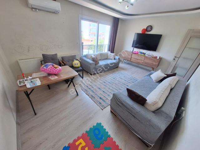 Karabağlar, İzmir içerisinde satılık mülk