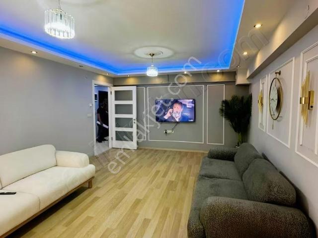 Karabağlar, İzmir içerisinde kiralık mülk