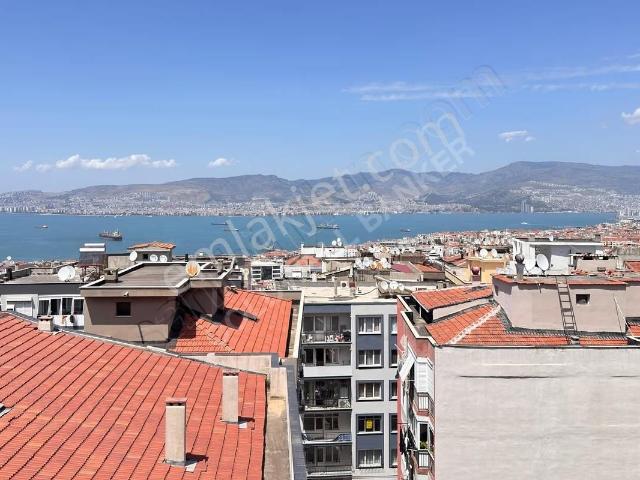 Karabağlar, İzmir içerisinde satılık mülk