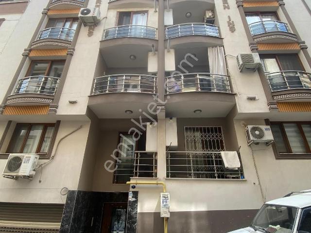 Karabağlar, İzmir içerisinde kiralık mülk
