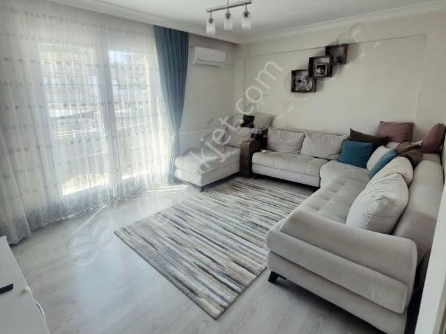 Karabağlar, İzmir içerisinde satılık mülk