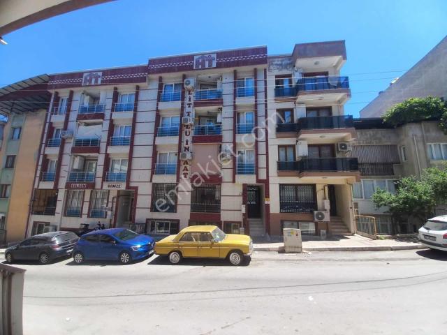 Karabağlar, İzmir içerisinde satılık mülk