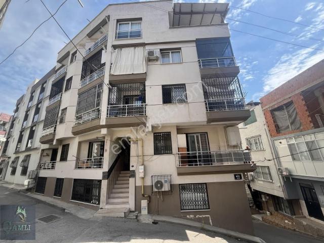 Karabağlar, İzmir içerisinde satılık mülk