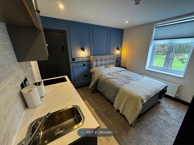 Room for rent in Stoke, Stoke-on-Trent