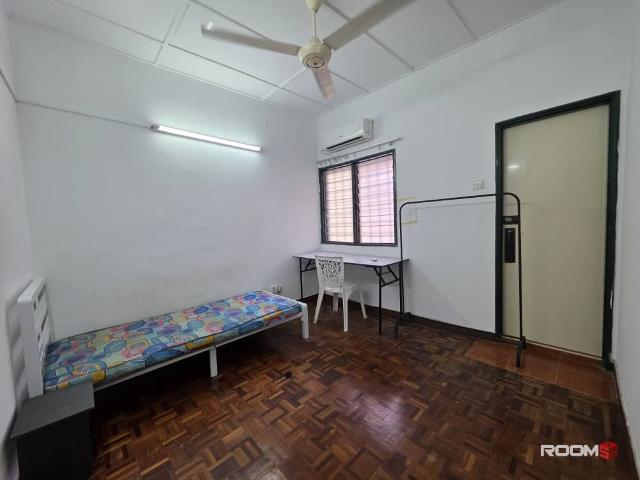 House for rent in Pusat Bandar Puchong, Majlis Bandaraya Subang Jaya