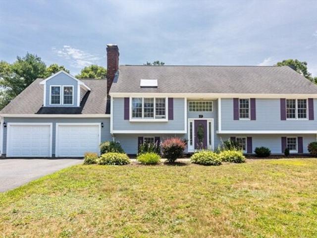 House for sale in Cataumet, Massachusetts