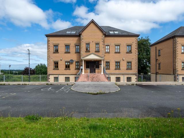 Apartment for sale in Longford