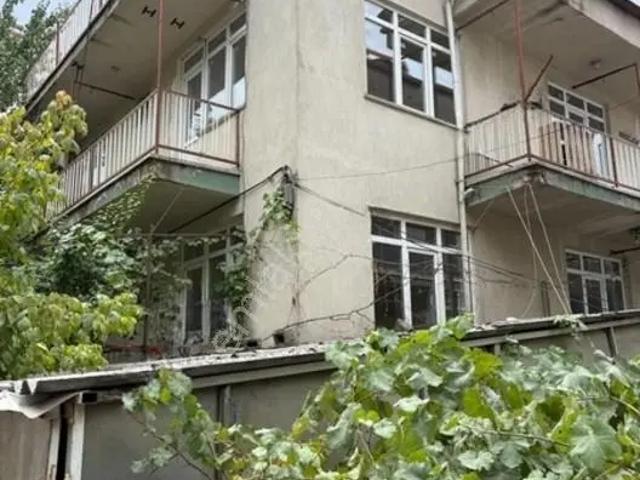 Yedişehitler Mahallesi, Isparta Merkez içerisinde satılık Bina