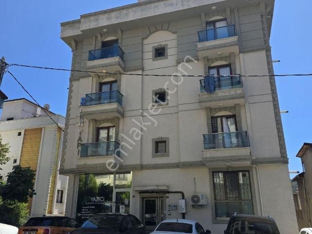 Ataşehir, İstanbul içerisinde kiralık mülk
