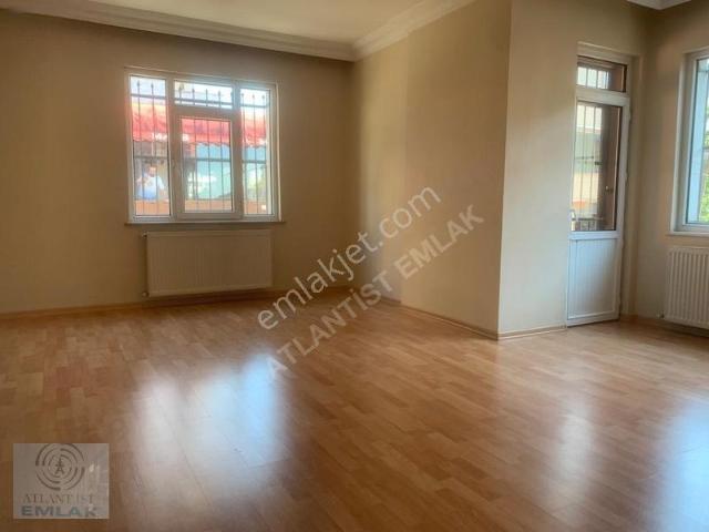 Ataşehir, İstanbul içerisinde kiralık mülk