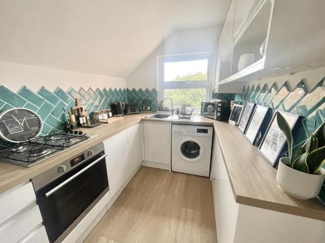 Apartment for rent in Kingsditch, Cheltenham