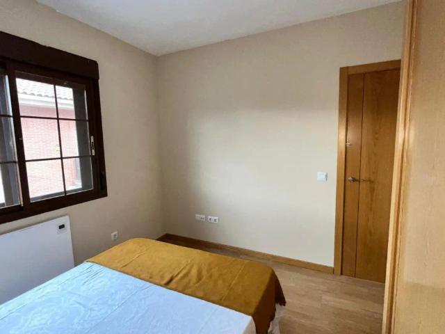 Apartamento en alquiler en Camino de Yuncos, Yeles