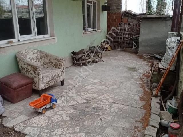 İstasyon, Soma içerisinde satılık Villa