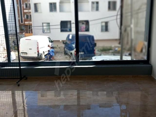 Küçükçekmece, İstanbul içerisinde satılık Dükkan