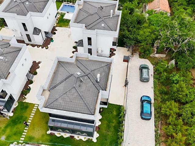 Güzelbahçe, İzmir içerisinde satılık Villa