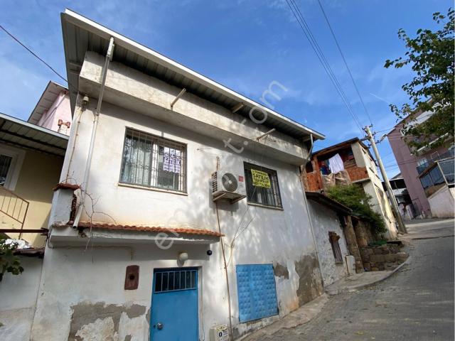 Güzelbahçe, İzmir içerisinde satılık Bahce kati