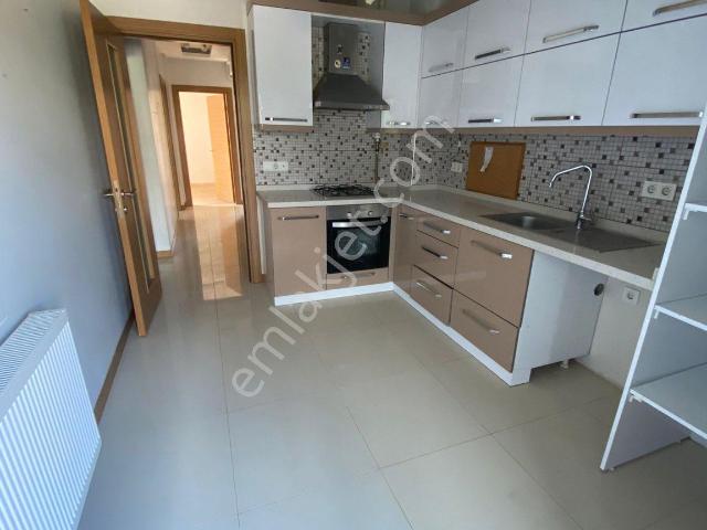 Yelki Mahallesi, Güzelbahçe içerisinde kiralık mülk