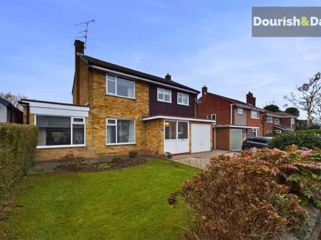 House for sale in Walton on the Hill, Stafford