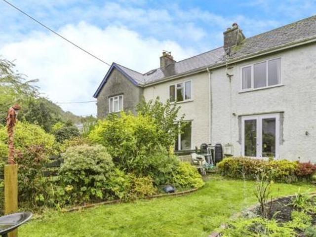 House for sale in Weir Quay, Devon