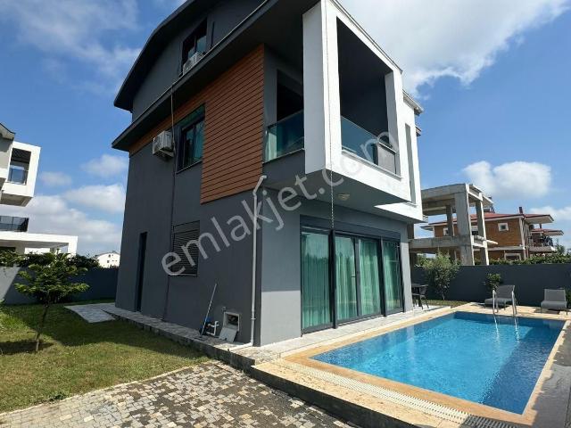 Serik, Kadriye Mahallesi içerisinde kiralık Villa