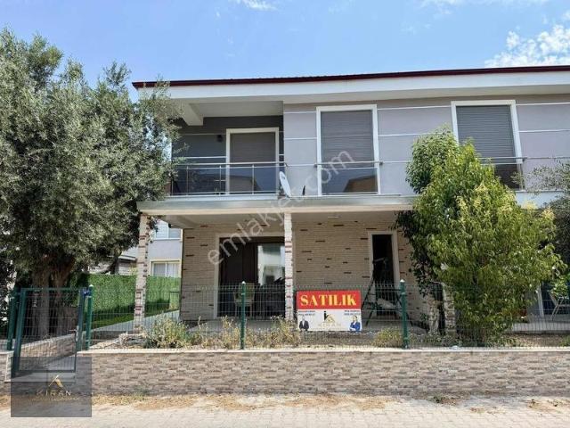 Aliağa, İzmir içerisinde satılık Villa