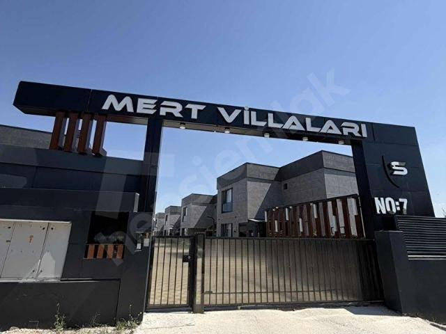 Etimesgut, Ankara içerisinde satılık Villa