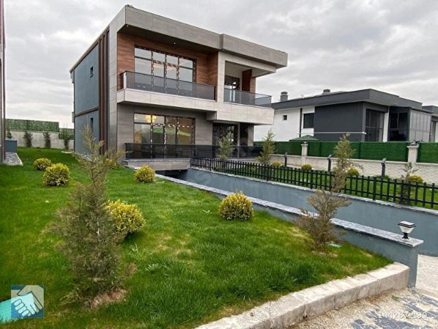 Etimesgut, Ankara içerisinde satılık Villa