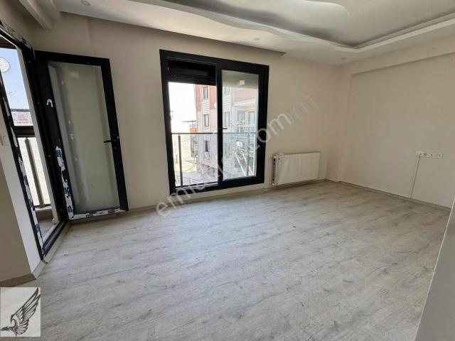 Karabağlar, İzmir içerisinde kiralık mülk
