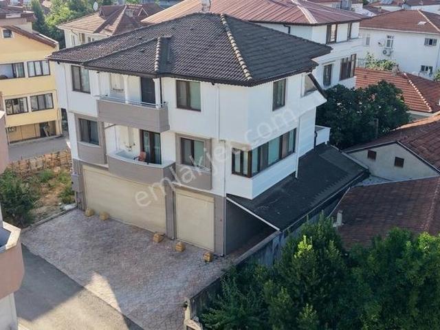 Adapazari, Sakarya içerisinde satılık Bina