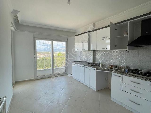 Serik, Antalya içerisinde kiralık mülk