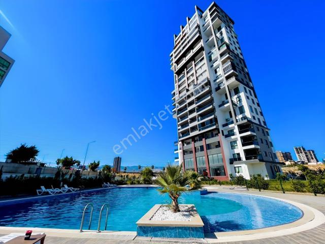 Yenişehir, Mersin içerisinde satılık mülk