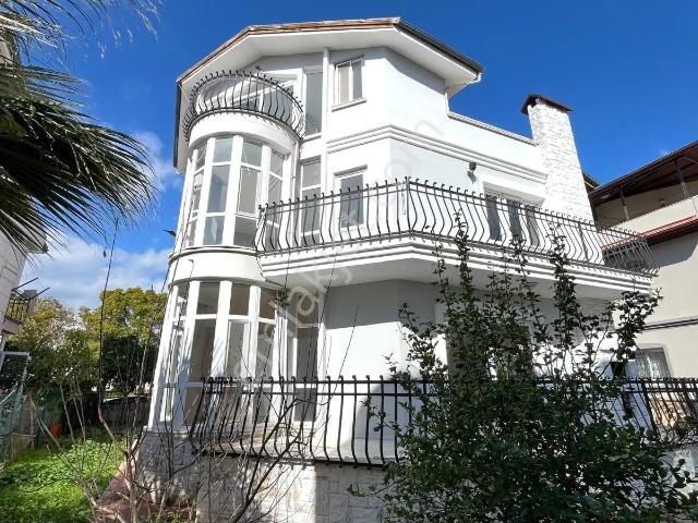 Yenişehir, Mersin içerisinde satılık Villa