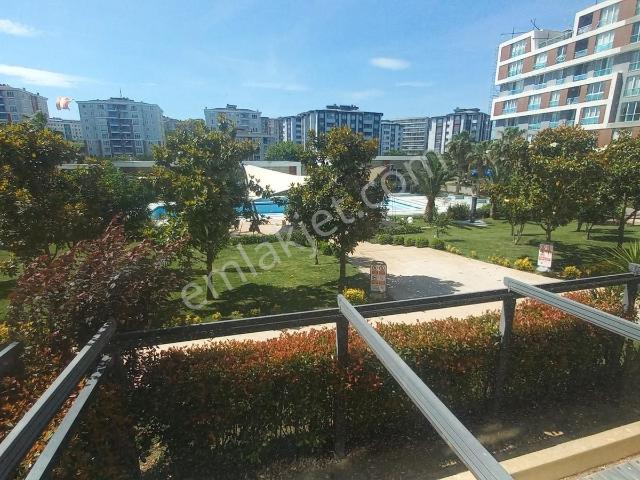 Pendik, İstanbul içerisinde satılık mülk