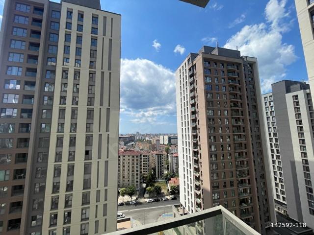 Kadiköy, İstanbul içerisinde satılık mülk