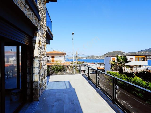 Foça, İzmir içerisinde satılık Villa