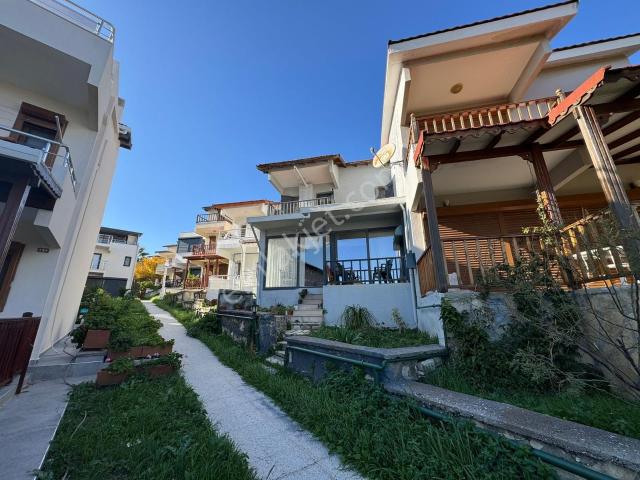 Mustafa Kemal Atatürk Mahallesi, Foça içerisinde satılık Villa