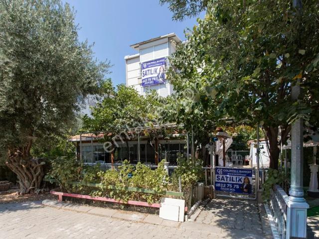 Foça, İzmir içerisinde satılık Villa